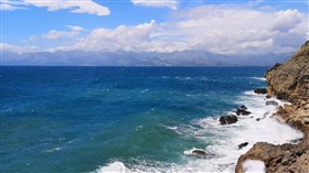 Stunning_Mountain_Ocean_Rocky_Coastline