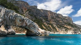 Aqua_Arch