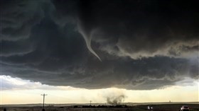 Tornado_Clouds