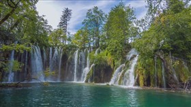 Amazing Crystal Waterfalls Plitvice 