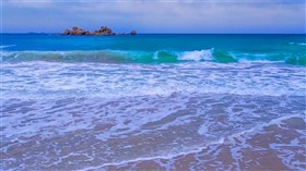 Rolling Waves